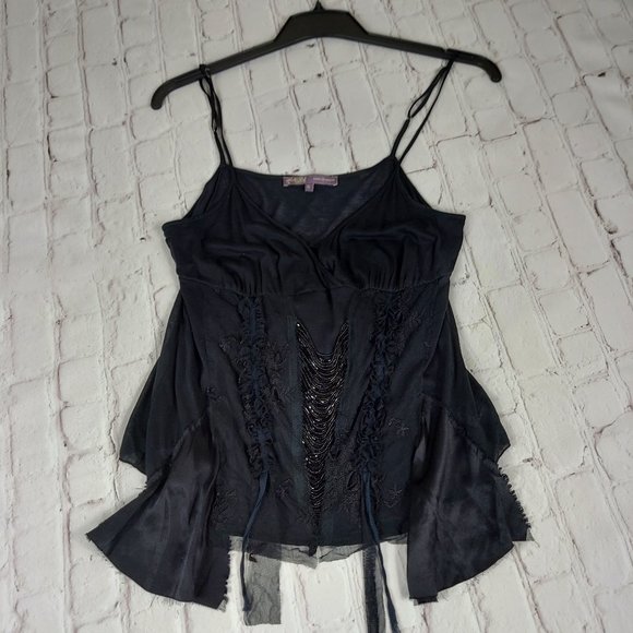 Kale bob  black tank top - Picture 1 of 11